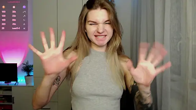 lounahyan online show from December 15, 6:29 am