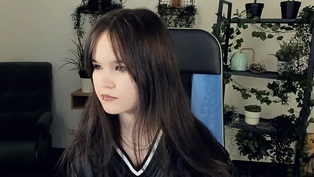 Elainebeness online show from February 27, 7:24 pm