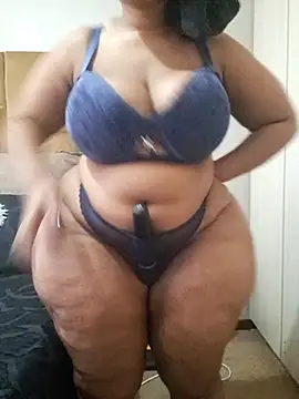 thicktash online show from May 11, 2:45 pm