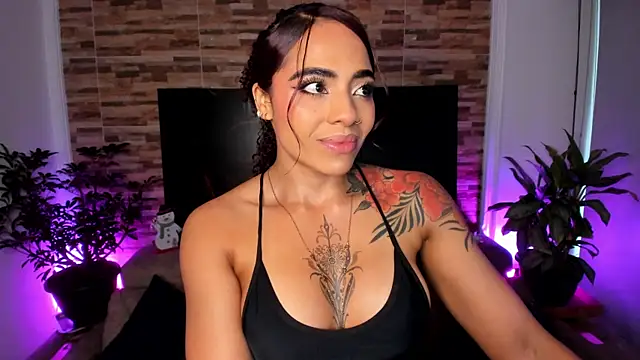 emilyfitness online show from December 18, 9:41 pm