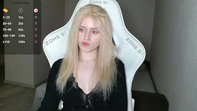 LizaKisses online show from February 25, 12:37 pm