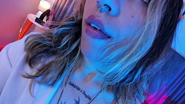 delilah fix online show from February 13, 10:00 pm