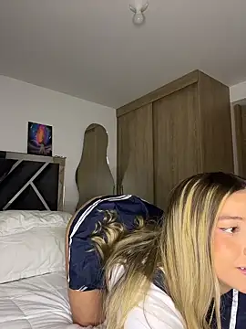 Issabela G1 online show from February 11, 2:04 am