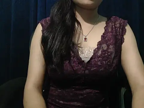 Yashi online show from May 25, 4:06 pm