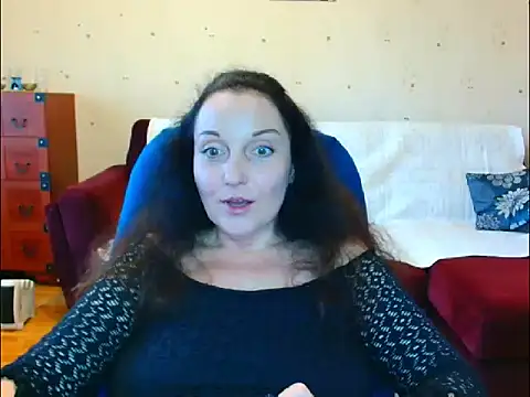 Alice3694 online show from April 15, 6:47 am