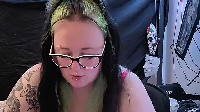 Bunny Cummings online show from March 7, 11:12 pm