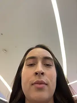 Holly Play online show from December 5, 12:06 pm