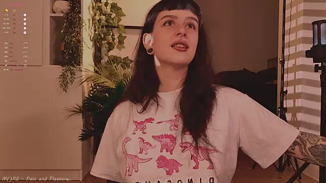 MichaellaMoon online show from September 30, 4:12 pm