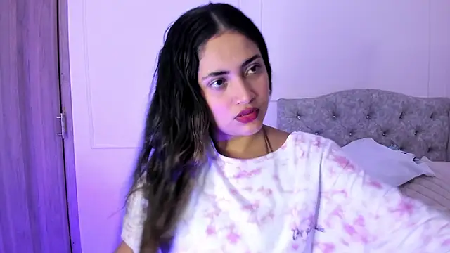 Isa squirt1 online show from November 7, 3:34 am