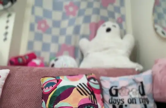 Snapshot of pinkie_piexx chatting on September 26, 2:47 pm pinkie piexx online show from September 26, 2:47 pm