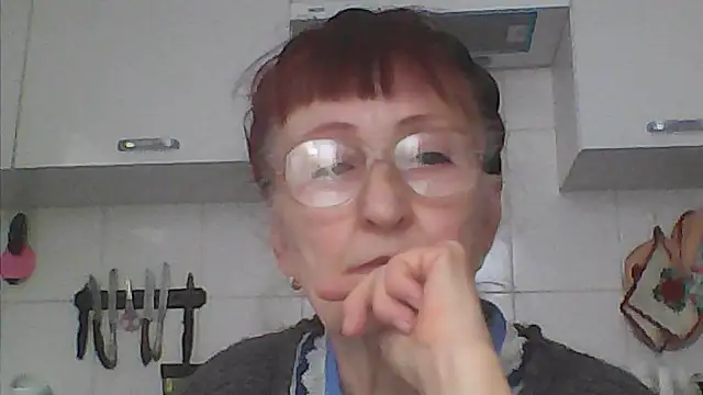 TanyaSweet634 online show from October 15, 5:21 am