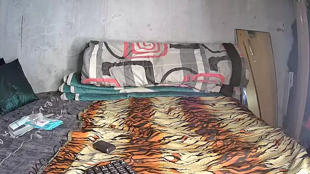 Sexyebonyxxx87 online show from February 21, 12:50 pm