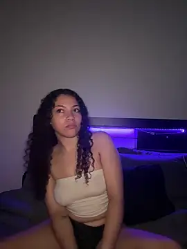 Snapshot of ladylavish chatting on September 26, 1:14 am ladylavish online show from September 26, 1:14 am
