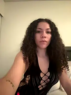 Snapshot of ladylavish chatting on October 10, 5:34 am ladylavish online show from October 10, 5:34 am