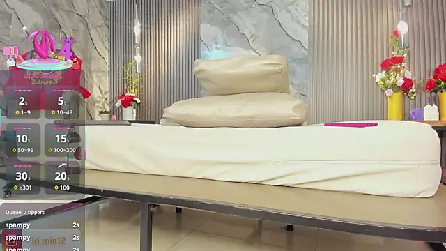 julietha taylor online show from February 22, 6:47 am