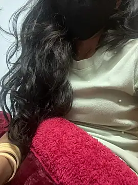 HotRiyacpl online show from February 10, 5:38 pm