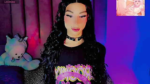 dollswit01 online show from April 8, 6:37 am