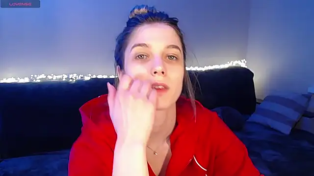 Abigail Wills online show from February 20, 12:50 pm