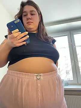 SuzieMurray online show from March 4, 8:21 am