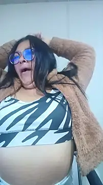 amanda 04 online show from February 6, 6:50 am