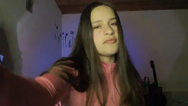 Snapshot of Serenity chatting on October 9, 11:20 pm Serenity online show from October 9, 11:20 pm