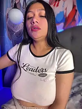 Snapshot of Im_Little chatting on October 5, 3:22 am Im Little online show from October 5, 3:22 am
