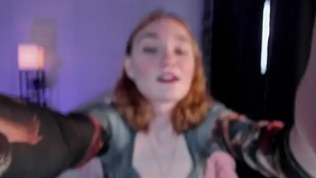 ReddHotPipper online show from October 28, 3:23 am