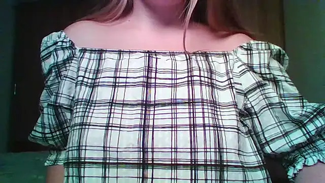 Evasapples online show from October 28, 10:25 pm