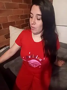 Snapshot of Gaby_squirt00 chatting on September 14, 2:31 am Gaby squirt00 online show from September 14, 2:31 am