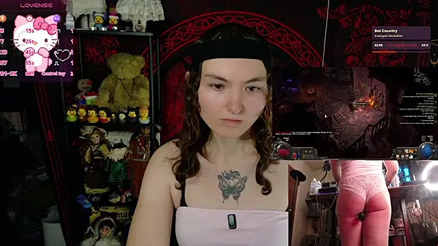 BrandiWRLD 999 online show from January 13, 8:46 pm