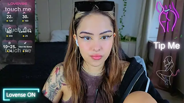 baby  kim online show from October 29, 9:46 am