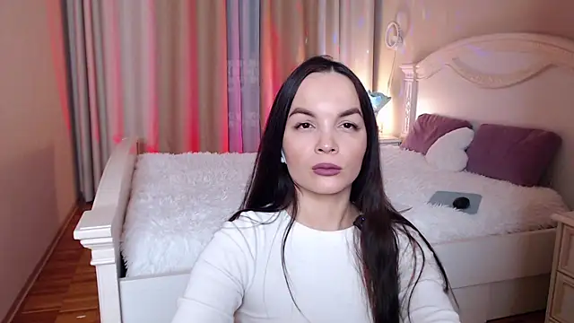 Avylew online show from October 12, 8:44 pm