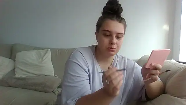 Krystal Tx online show from July 19, 6:37 am