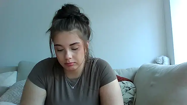 Krystal Tx online show from June 8, 5:57 pm