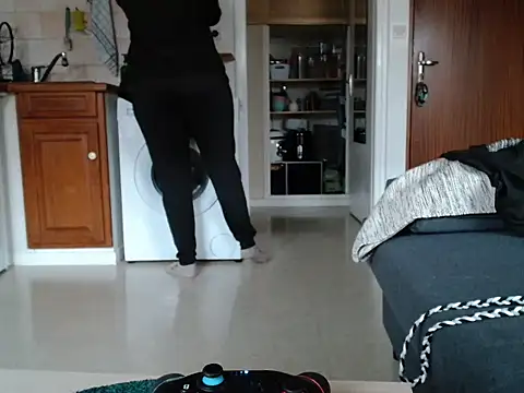 Lauzo21 online show from November 5, 6:40 am