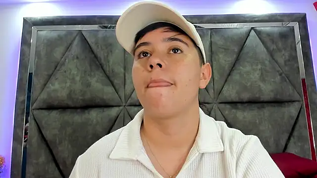 AbbySmiitth  online show from March 9, 10:13 pm