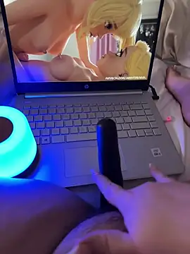 yourcutesarah online show from November 17, 12:33 am