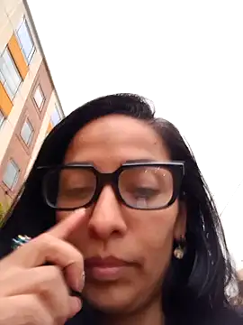 chloewildd  online show from October 23, 10:38 pm