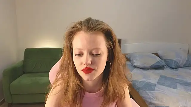 Eveleen Soleen online show from January 9, 6:01 pm