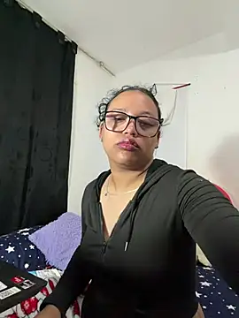 angela angels  online show from June 26, 11:44 am