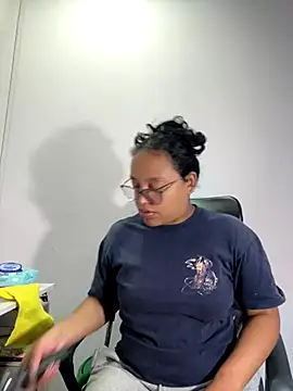 angela angels  online show from October 11, 3:55 am