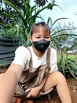 Betty20zx online show from September 13, 1:46 am