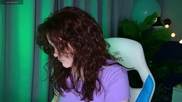 EnnySunrise online show from November 19, 6:52 pm