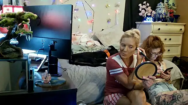 BluEyeGemini333 online show from September 29, 5:07 pm