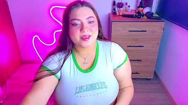 Snapshot of Rebeca_charme21 chatting on September 9, 8:25 am Rebeca charme21 online show from September 9, 8:25 am