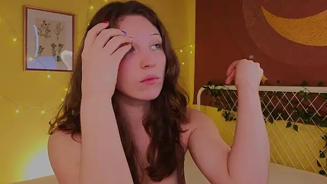 Snapshot of lea_belle_ chatting on October 18, 5:59 pm lea belle online show from October 18, 5:59 pm