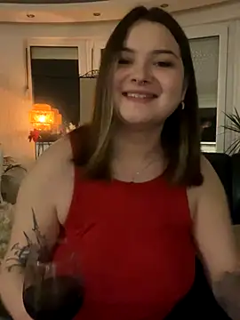 Snapshot of Alice_Walters chatting on October 18, 5:59 pm Alice Walters online show from October 18, 5:59 pm