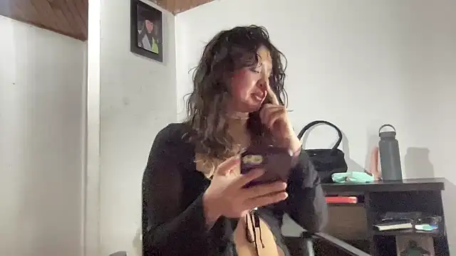 Andi9  online show from September 22, 12:20 am