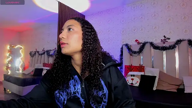 Daphnne tay online show from January 14, 3:22 am