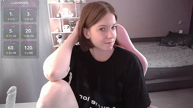 Snapshot of CassieJuice69 chatting on September 25, 12:26 pm CassieJuice69 online show from September 25, 12:26 pm